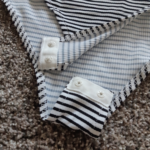 H&M bodysuit brand new without tags - Picture 3 of 4